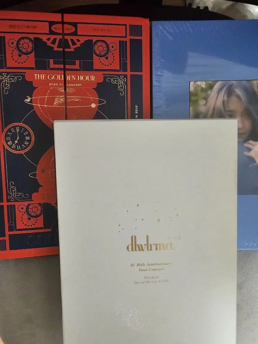 IU | 아이유 Iu 10th anniversary Blu-ray, Love poem Blu-ray
